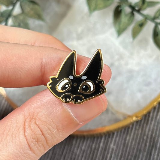Mini Pin Black Kitty | Enamel Pins - Aurigae Art &Illustration